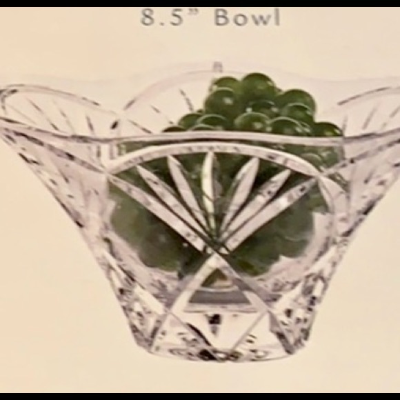 Waterford bowl new crystal bowl in box - Picture 3 of 5